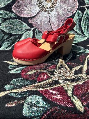 Lotta From Stockholm Red Leather Slingback Clogs with Wooden Heel size 36